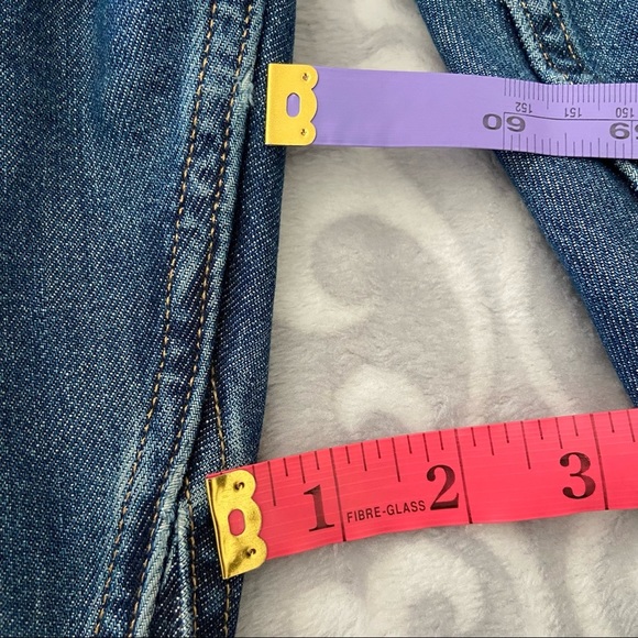 Evelarne Cheeky Bootcut Women's Crop Jeans - Size 32R - Picture 17 of 17